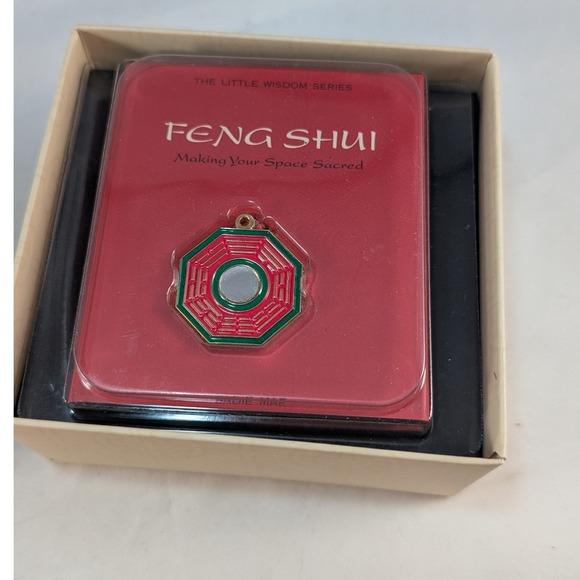Feng Shui Making Your Space Sacred Little Wisdom‎ Series Book and Charm Gift set - Picture 2 of 6